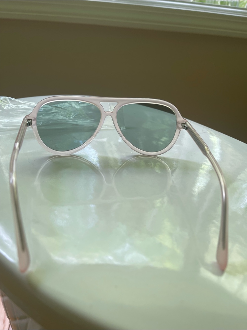 ❌Sold❌Isabel Marant Aviator Sunglasses in Pink - Picture 6 of 13